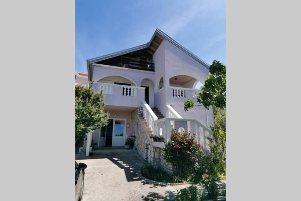 Apartmani Luka Rtina Exterior photo